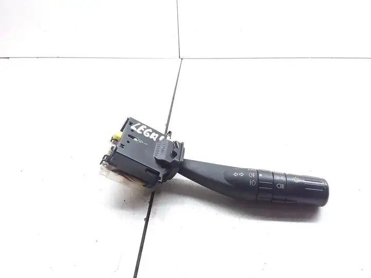 Subaru Legacy (2003 - 2009)  17A0893 Ручка поворотов/ фонарей