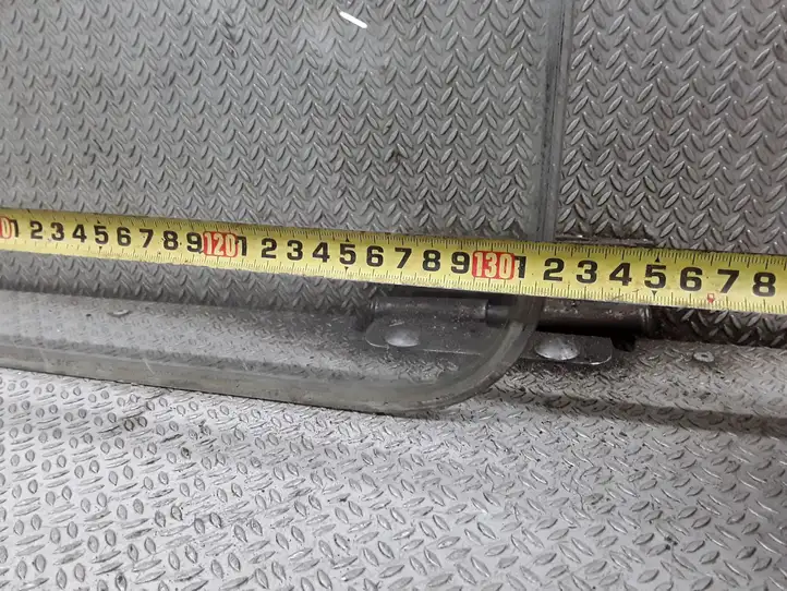 Mercedes-Benz Sprinter W901 W902 W903 W904 (1995 - 2007) Заднее боковое стекло — фото 3