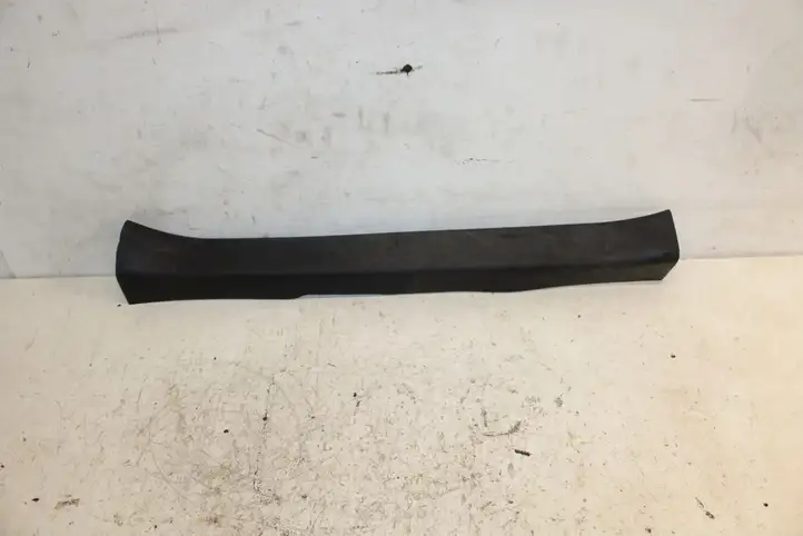 Toyota Auris E180 (2012 - 2018) 6791402270 Внутренняя отделка переднего порога — фото 1