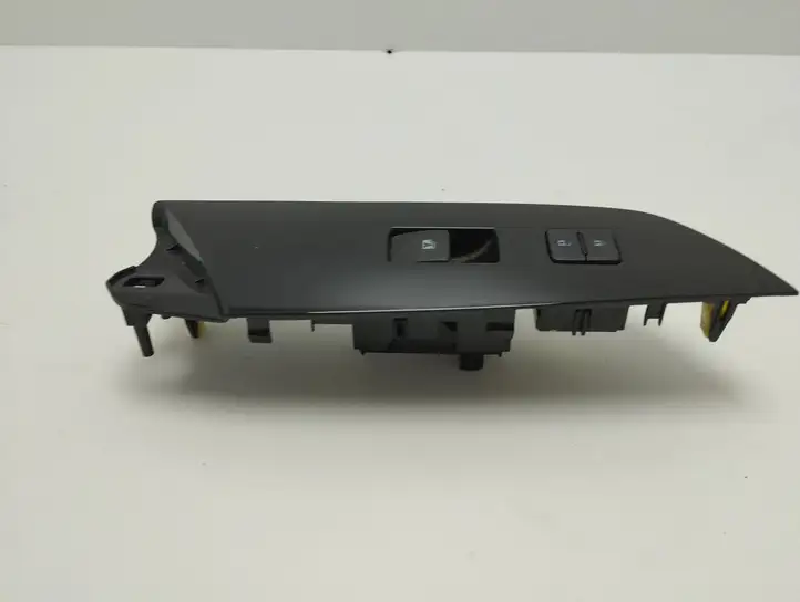 Toyota Prius (XW50) (2015 - ) 7423147230 Блок кнопок стеклоподъемников — фото 1