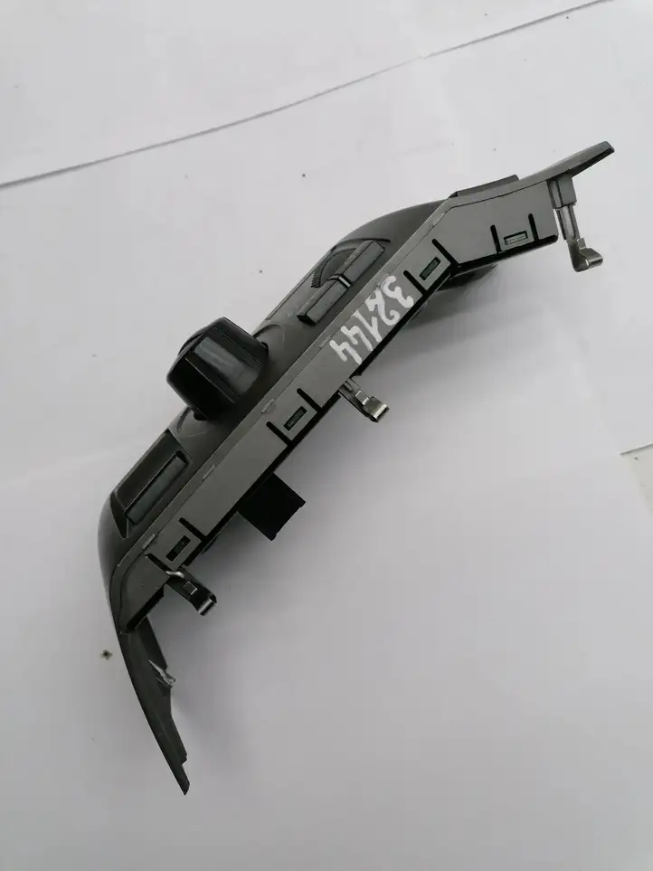 BMW 7 E65 E66 (2001 - 2008) 6131691884902 Включатель фонарей — фото 4