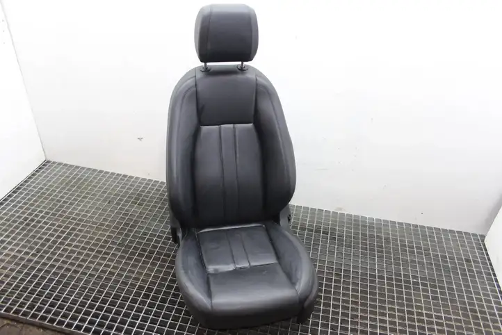 Land Rover Discovery Sport (2014 - 2019) Переднее сиденье водителя — фото 1
