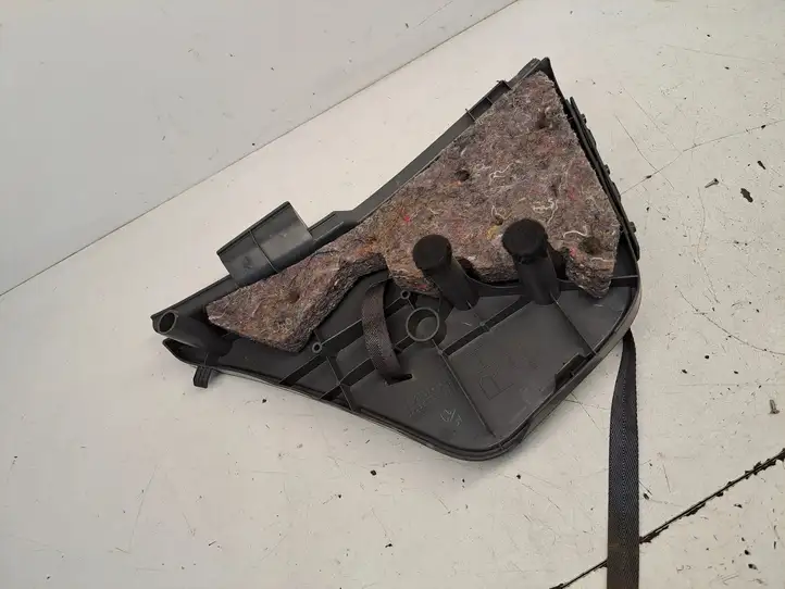 Toyota Prius (NHW20) (2003 - 2009) 5841747010 Прочие детали салона — фото 4