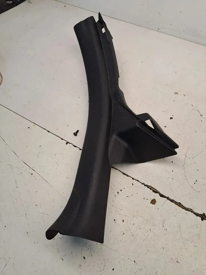 Toyota Yaris (2014 - 2019) 679170D150 Внутренняя отделка заднего порога — фото 1