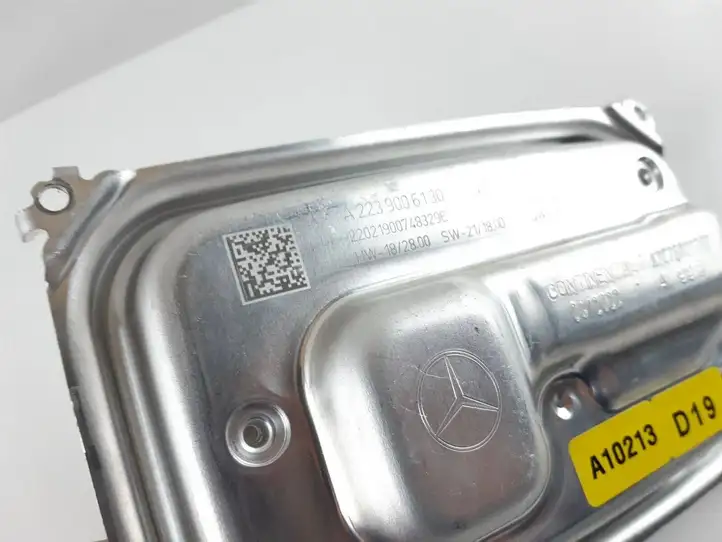 Mercedes-Benz S W223 (2020 - ) A2239006130 Блок розжига ксенона — фото 2