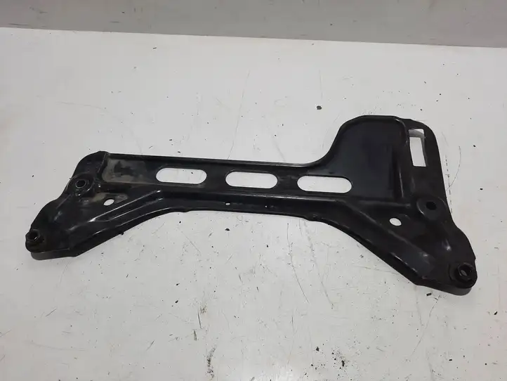 Mercedes-Benz C W204 (2007 - 2014) A2216200311 Прочие детали днища — фото 2