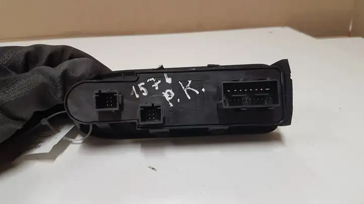Citroen C5 (2008 - 2017) 96644917XT Кнопка стеклоподъемников — фото 4