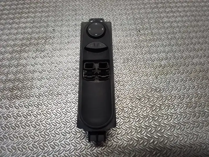 Volkswagen Crafter (2006 - 2016) 9065450213 Кнопка стеклоподъемников — фото 1