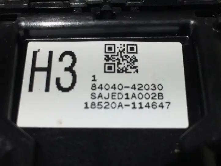 Toyota RAV 4 (XA50) (2018 - ) 7423242220 Блок кнопок стеклоподъемников — фото 2