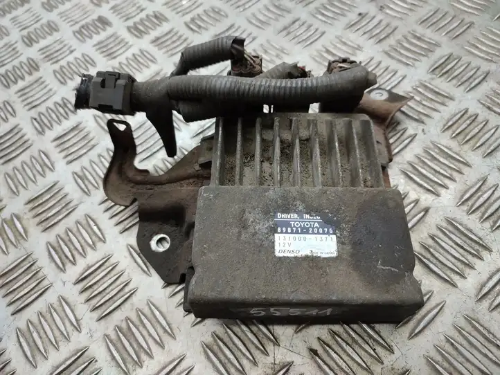 Toyota Avensis T250 (2003 - 2006) 8987120070 Блок управления форсунками — фото 1