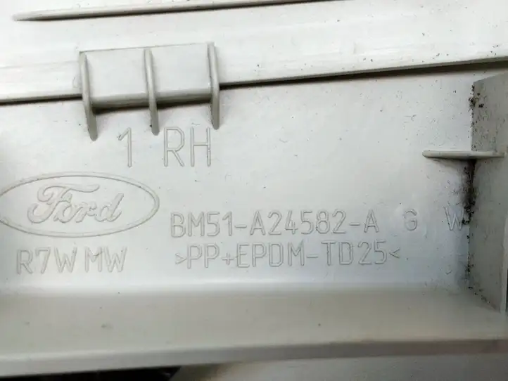 Ford Focus (2011 - 2015) BM51A24582AGW Верхняя обшивка стойки B — фото 8