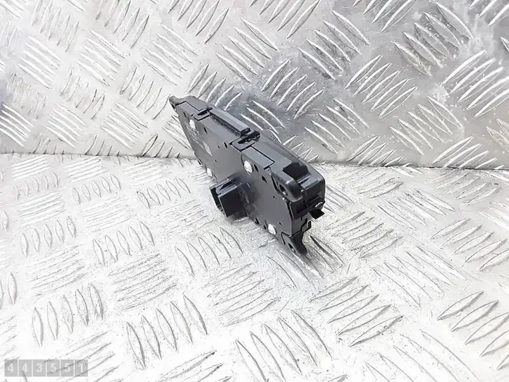 Ford Focus (2015 - 2019) F1ET18K811HD Другие включатели / ручки/ переключатели — фото 3
