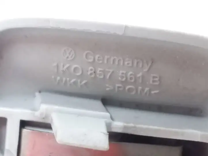 Volkswagen Golf V (2003 - 2009) 1K0857561B Крепление солнцезащитного козырька — фото 3