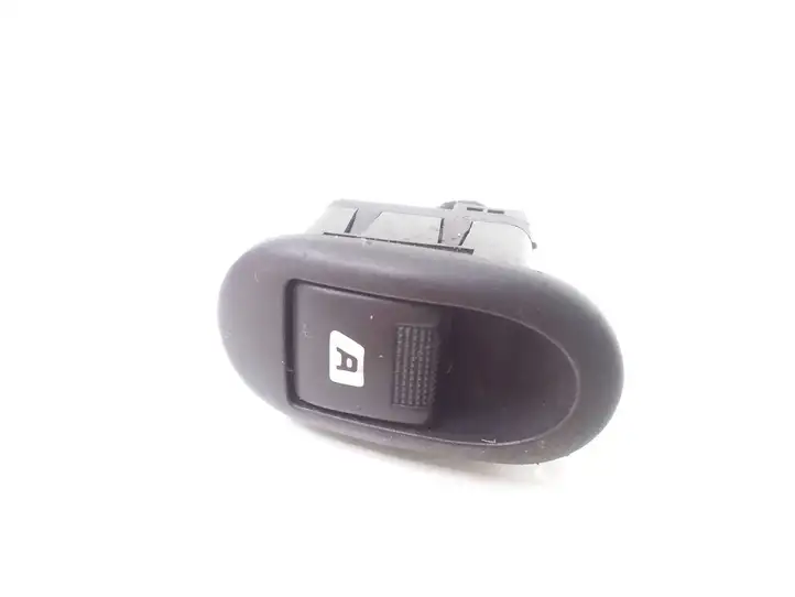 Peugeot 1007 (2005 - 2009) 96401469XT Блок кнопок стеклоподъемников — фото 1