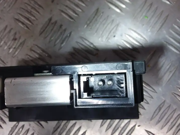Volvo S40 (2004 - 2007) 30679647 Дисплей — фото 5