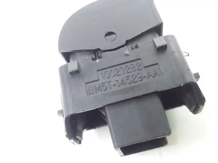 Ford Focus (2011 - 2015) BM5T14529AA Кнопка стеклоподъемников — фото 3