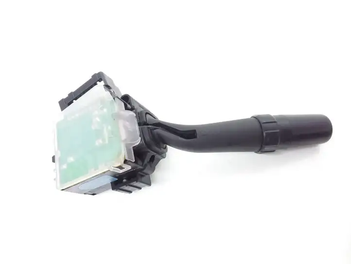 Toyota Avensis T250 (2006 - 2009) 8465205170 Переключатель стеклоочистителей — фото 2