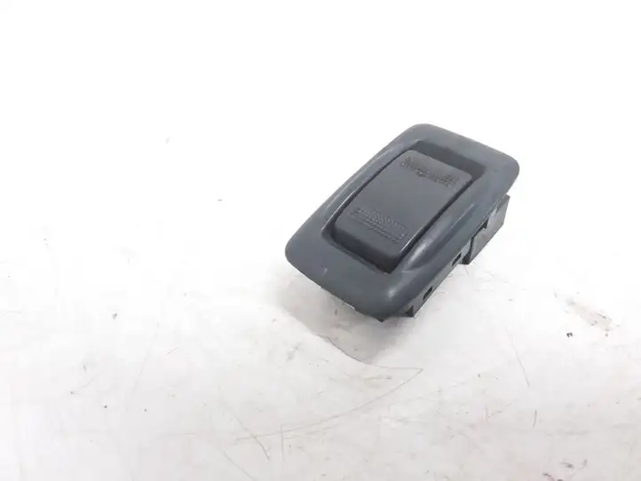 Mazda MPV (1999 - 2006) LC626638063 Кнопка стеклоподъемников — фото 1