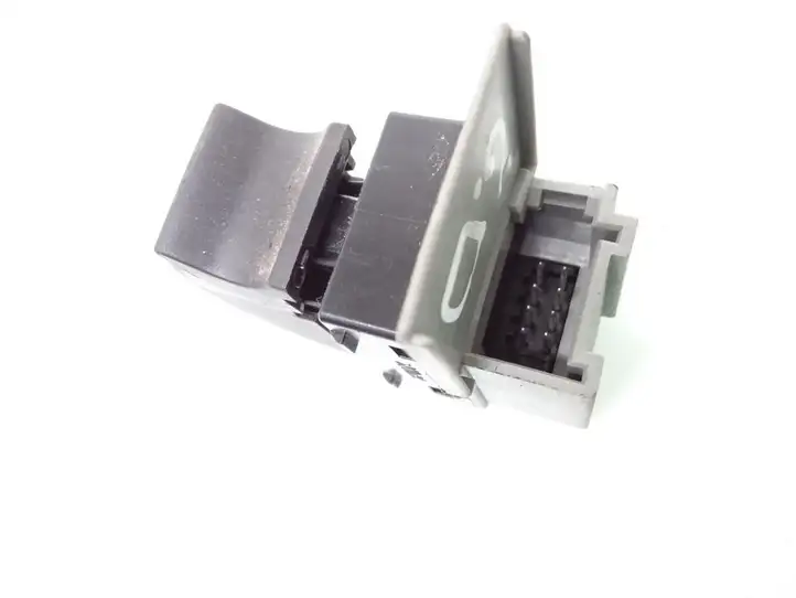 Audi A6 S6 C5 4B (2001 - 2004) 4B0959855 Кнопка стеклоподъемников — фото 3