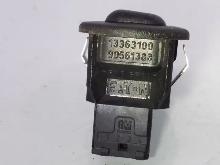 Opel Astra G (1998 - 2004) 90561388 Блок кнопок стеклоподъемников — фото 3