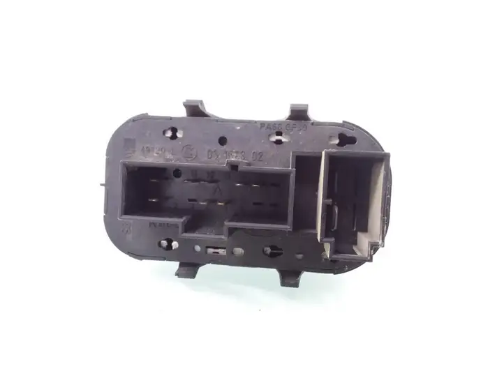Ford Focus (1998 - 2004) 98AG14529AC Кнопка стеклоподъемников — фото 2