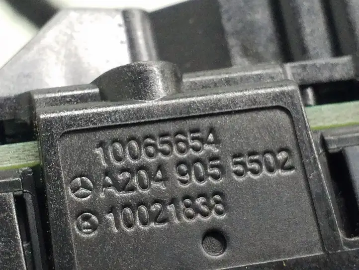 Mercedes-Benz E A207 (2010 - 2017) A2049055502 Кнопка стеклоподъемников — фото 5