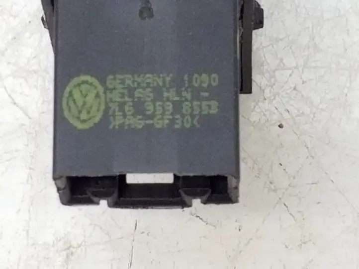 Volkswagen Tiguan (2007 - 2011) 7L6959855B Блок кнопок стеклоподъемников — фото 4
