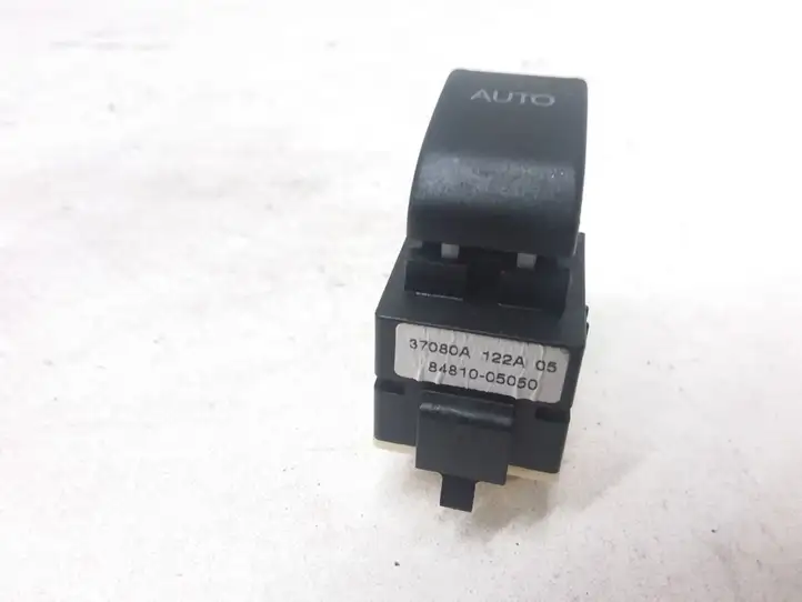 Toyota Avensis T250 (2003 - 2006) 8481005050 Блок кнопок стеклоподъемников — фото 2