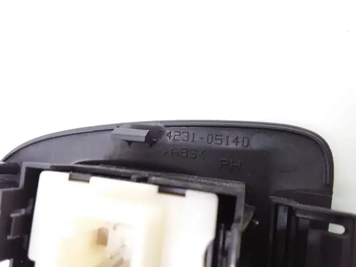 Toyota Avensis T250 (2006 - 2009) 7423105140 Блок кнопок стеклоподъемников — фото 3