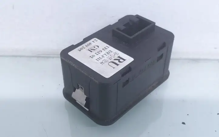 Opel Combo C (2001 - 2005) 13363202 Кнопка стеклоподъемников — фото 3