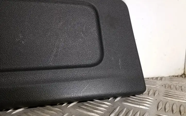 Skoda Octavia Mk3 (5E) (2013 - 2019) 5E5867145A Крышка — фото 6