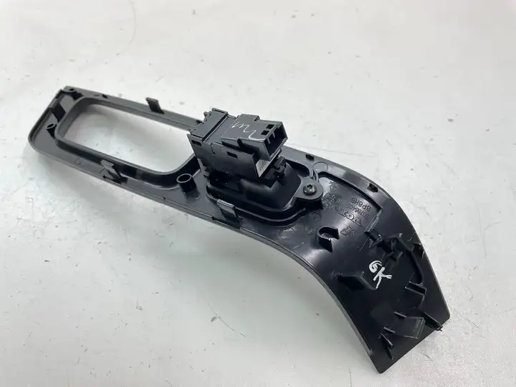 Volvo XC60 (2008 - 2013) 30766405 Кнопка стеклоподъемников — фото 3