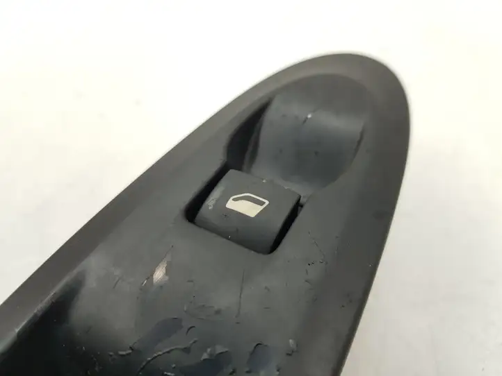 Citroen C4 (2011 - 2016) 9670298277 Кнопка стеклоподъемников — фото 4