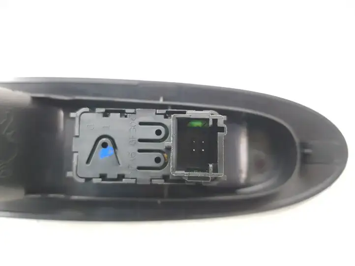 Citroen C4 (2011 - 2016) 9670298277 Кнопка стеклоподъемников — фото 6