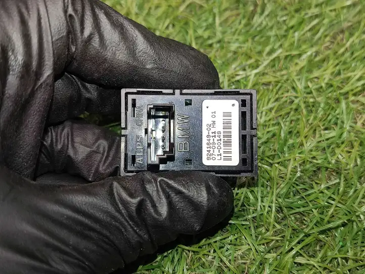 BMW 3 F30 F35 F31 (2012 - 2018) 9241649 Блок кнопок стеклоподъемников — фото 3