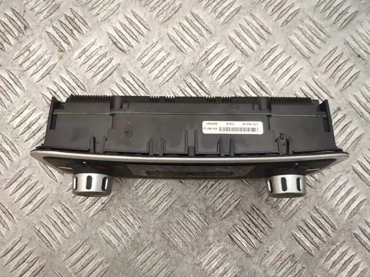 Volkswagen Touareg II (2010 - 2018) 7P6907040BA Управление климат контролем — фото 2