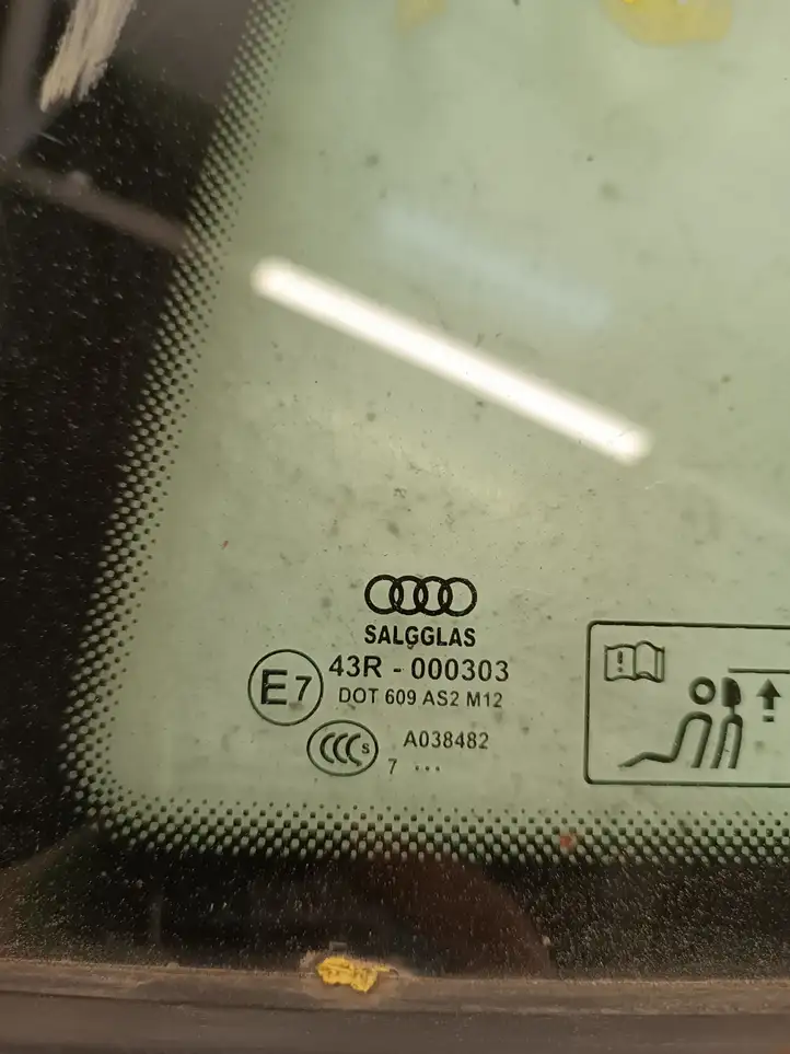 Audi A5 8T 8F (2007 - 2011) 43R000303 Заднее боковое стекло — фото 4