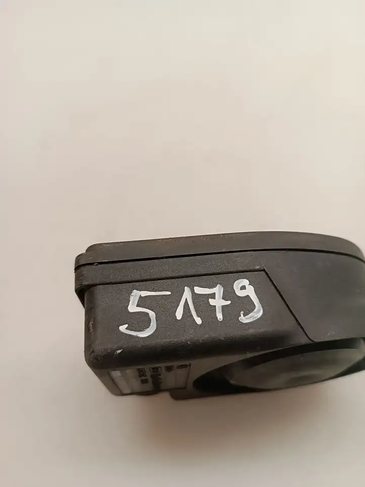 Audi A3/S3 8P (2008 - 2013) 1K0951605C Сирена сигнализации — фото 3