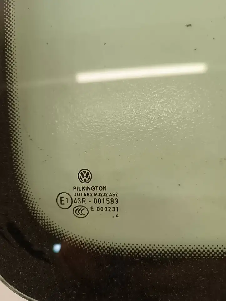 Volkswagen Caddy (2010 - 2015) 43R001583 Заднее боковое стекло — фото 3