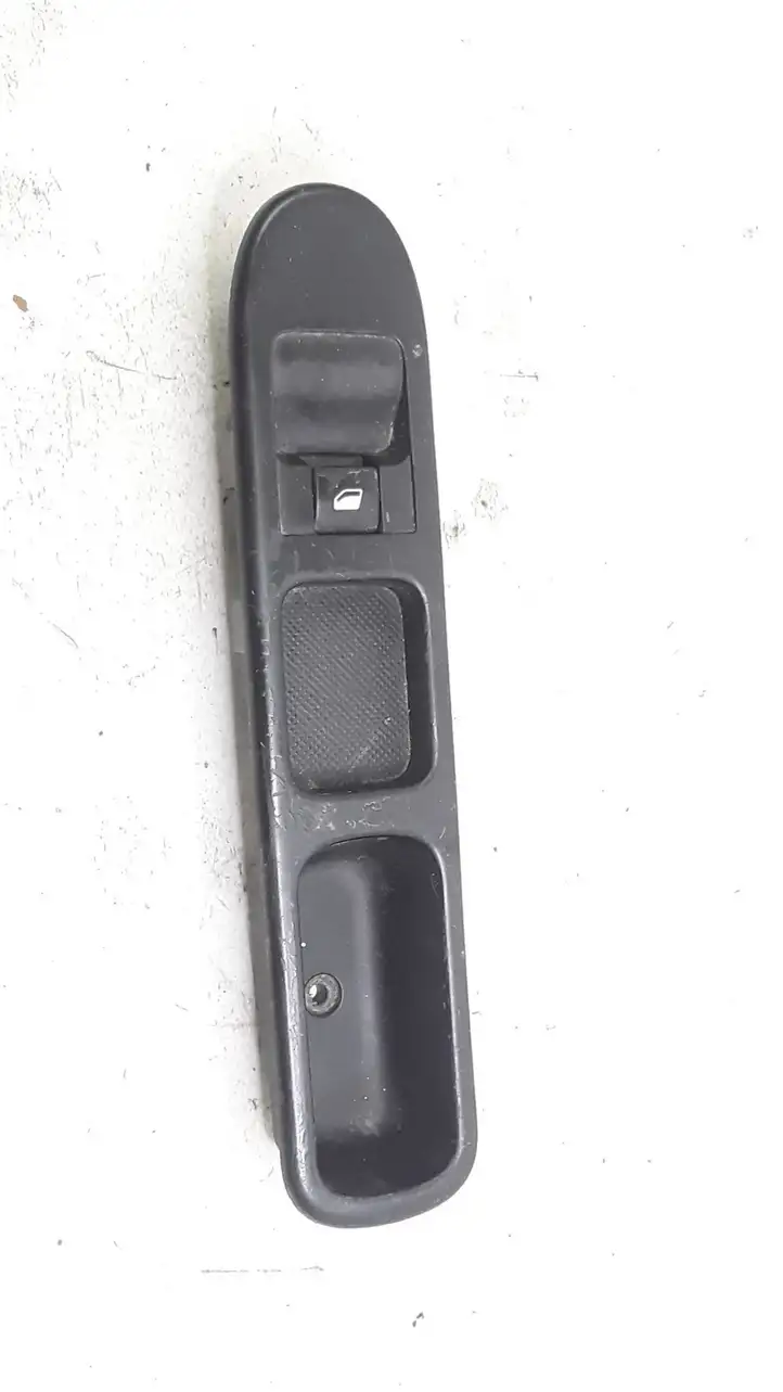 Peugeot 307 (2005 - 2008) 96351625XT Блок кнопок стеклоподъемников — фото 1