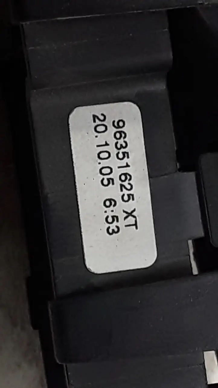 Peugeot 307 (2005 - 2008) 96351625XT Блок кнопок стеклоподъемников — фото 3