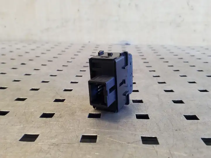 Nissan X-Trail T31 (2007 - 2014) 7X01B Другие включатели / ручки/ переключатели — фото 2