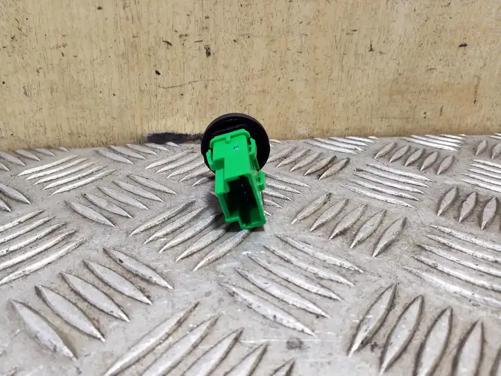 Nissan Qashqai (2006 - 2010)  27562 Другие включатели / ручки/ переключатели