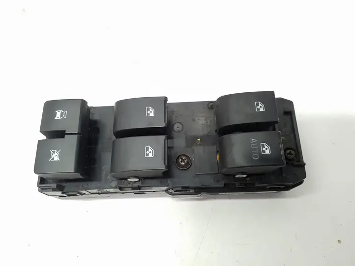 Chevrolet Captiva (2011 - 2013) 202005436 Кнопка стеклоподъемников — фото 2