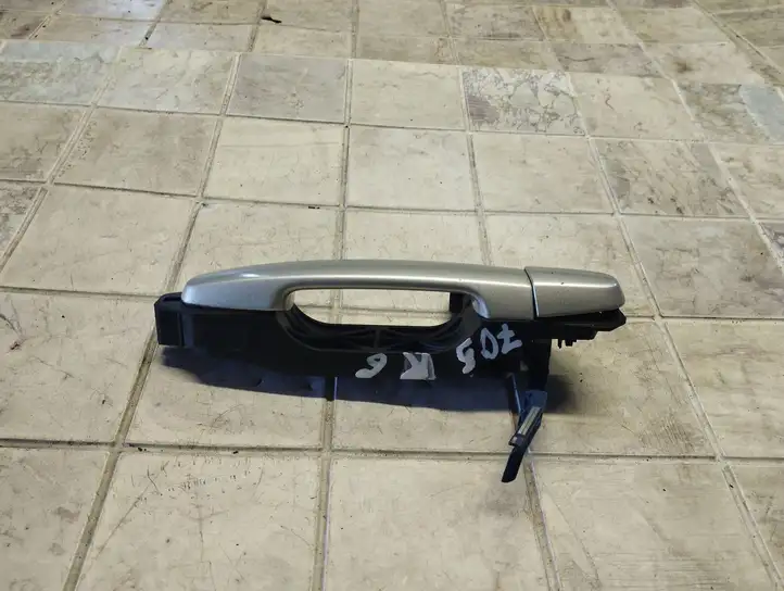 Toyota Corolla Verso AR10 (2004 - 2009) 242305 Наружная ручка задней двери — фото 5