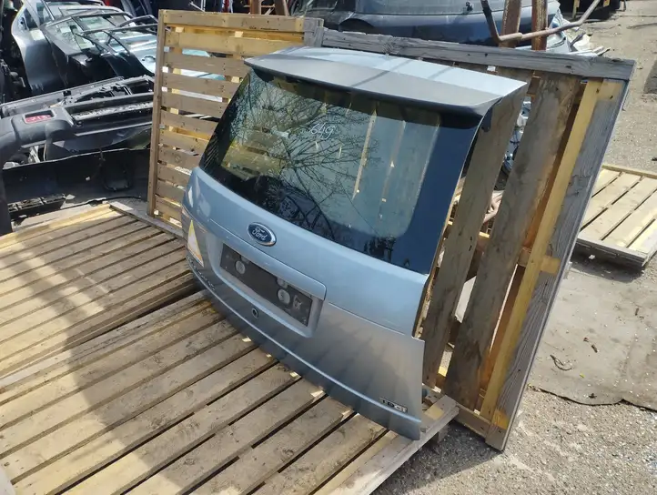 Ford Focus C-MAX (2003 - 2010) Крышка багажника — фото 4