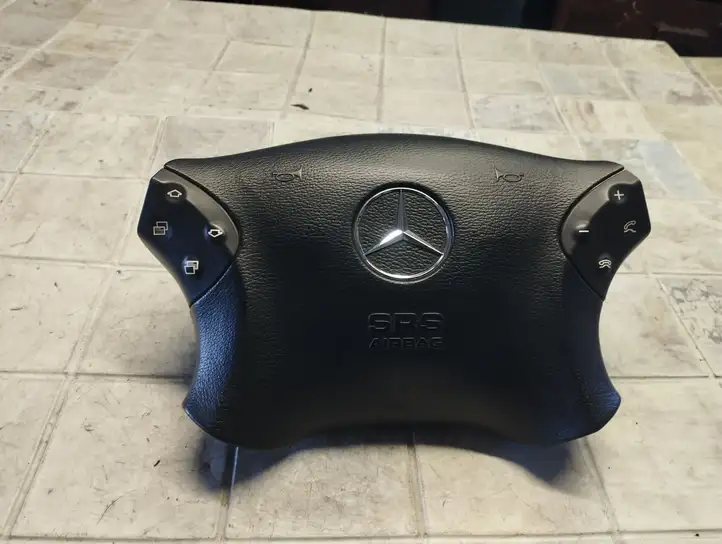 Mercedes-Benz C AMG W203 (2000 - 2007) 6T0102980338 Подушка безопасности руля — фото 1