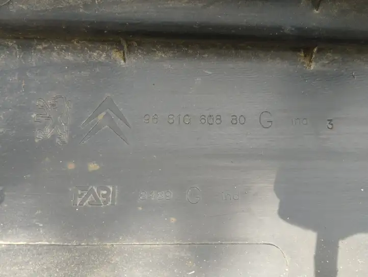Citroen C5 (2008 - 2017) 9681060880G Порог кузова — фото 8