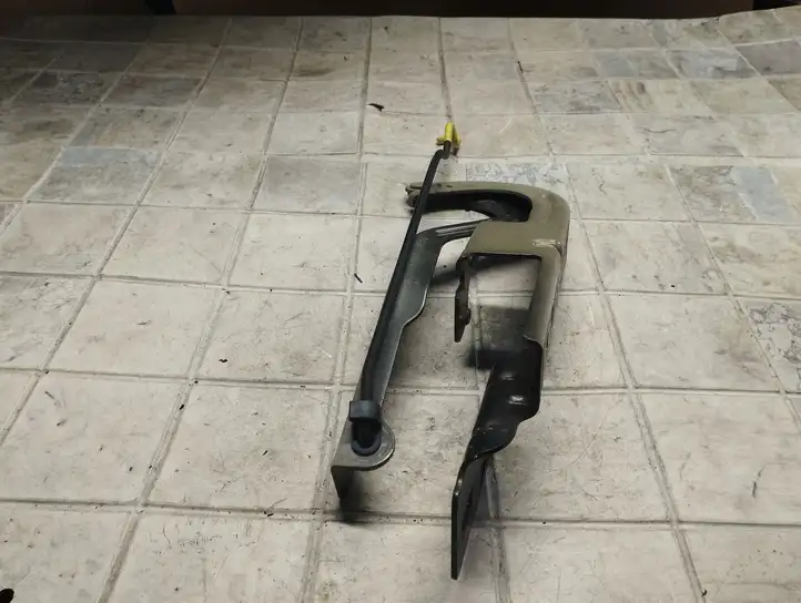 Peugeot 3008 I (2008 - 2015)  9666842780 Петля (петли) капота