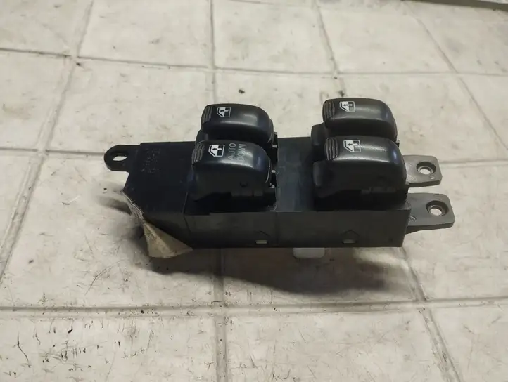 Hyundai Santa Fe (2000 - 2005) 9357026100 Кнопка стеклоподъемников — фото 3